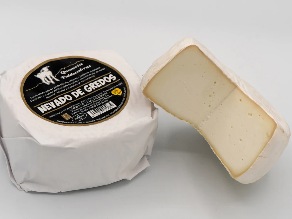 Nevado de Gredos, queso de cabra madurado de pasta blanda de Quesería Valdecabras